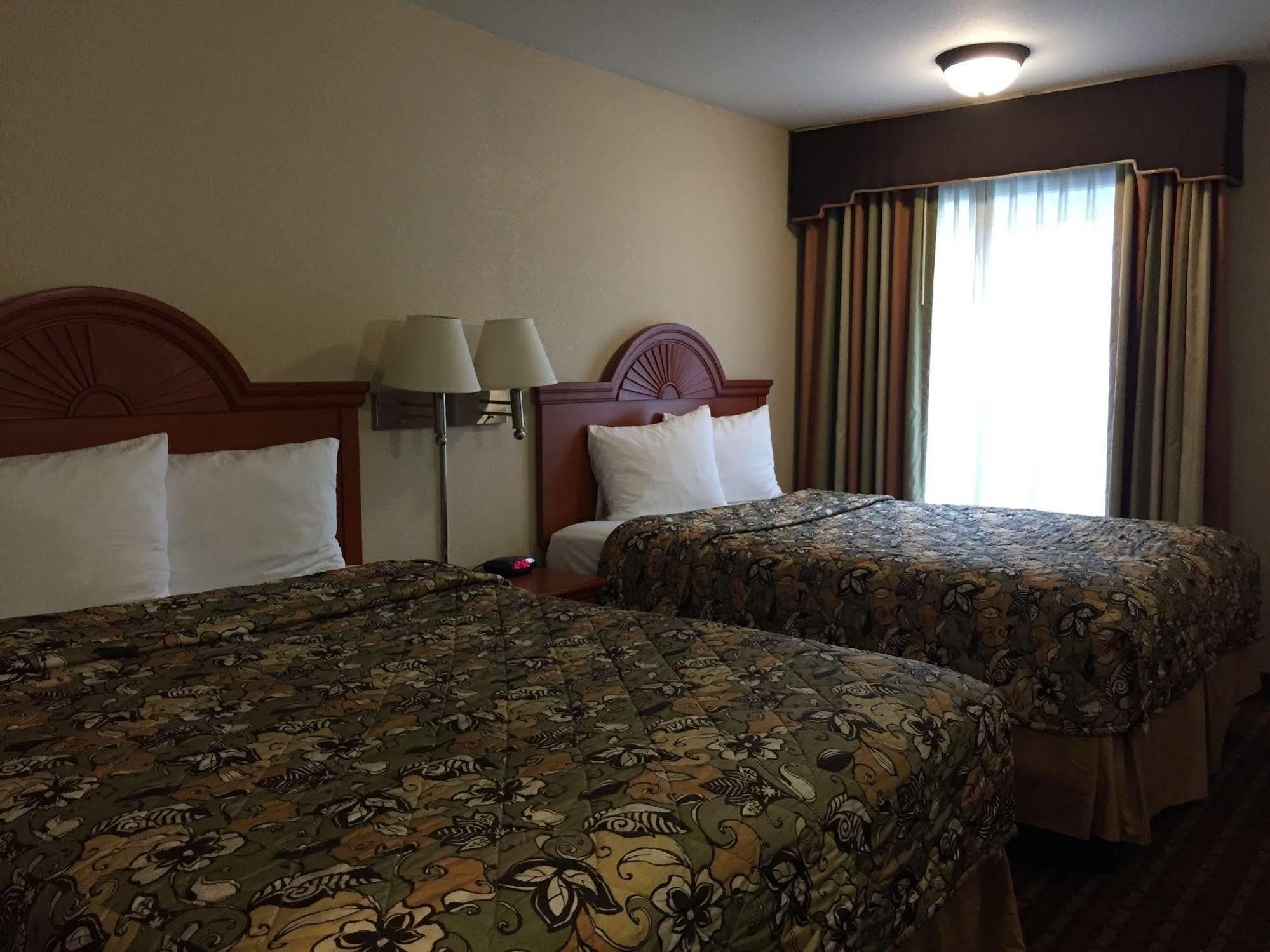 Vinea Hotel 2*